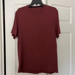 Lululemon mens Tshirt workout size L